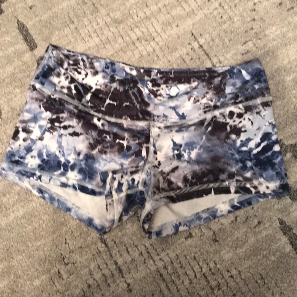 Fleo tie dye orbital spandex shorts